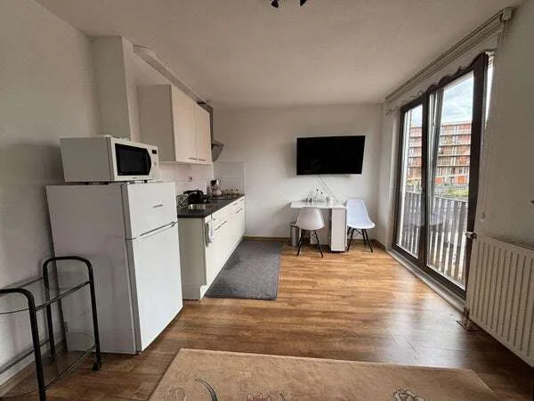 geblurde versie van de foto als achtergrond