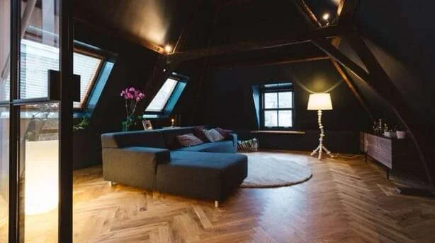 geblurde versie van de foto als achtergrond