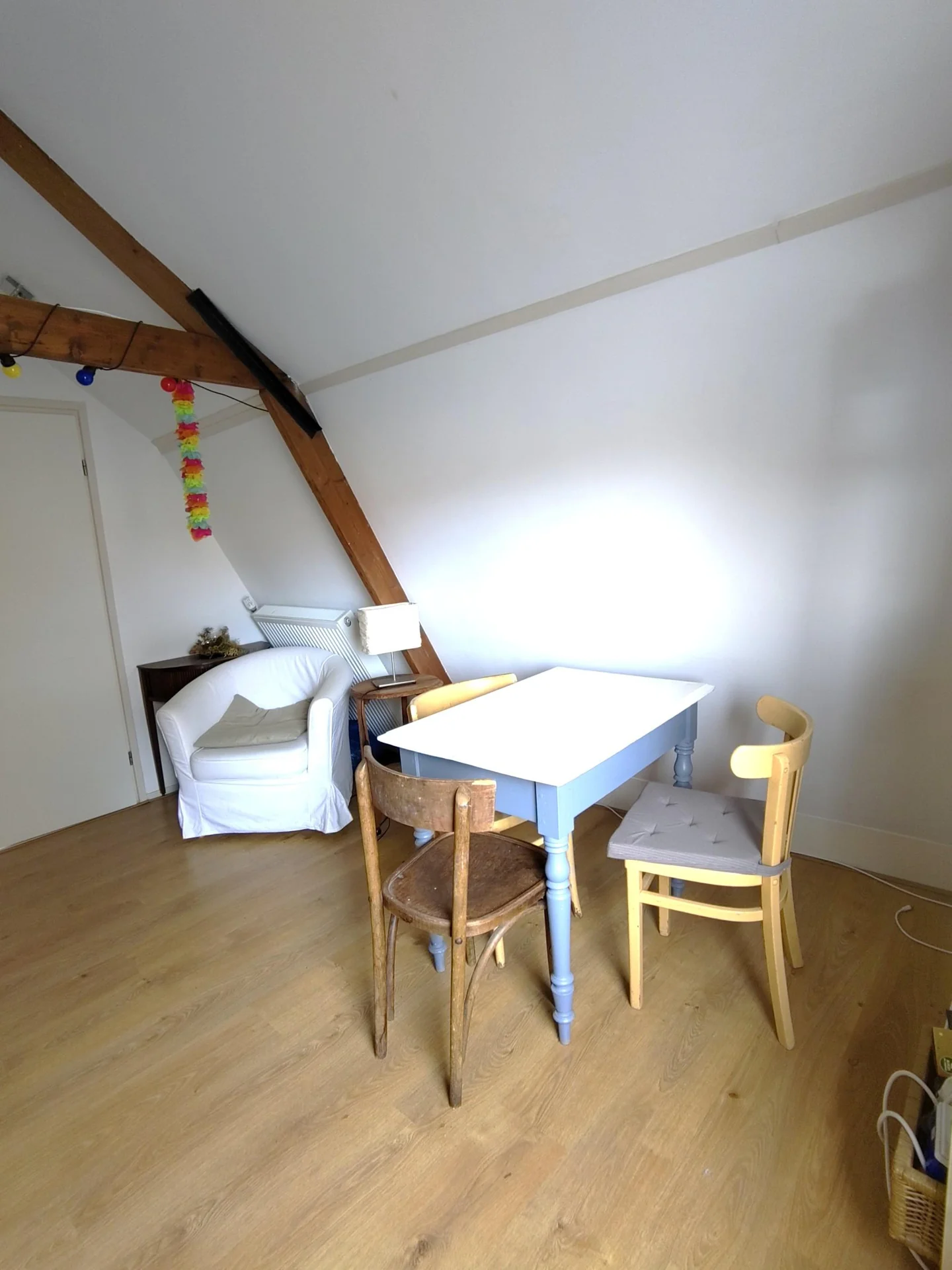 geblurde versie van de foto als achtergrond