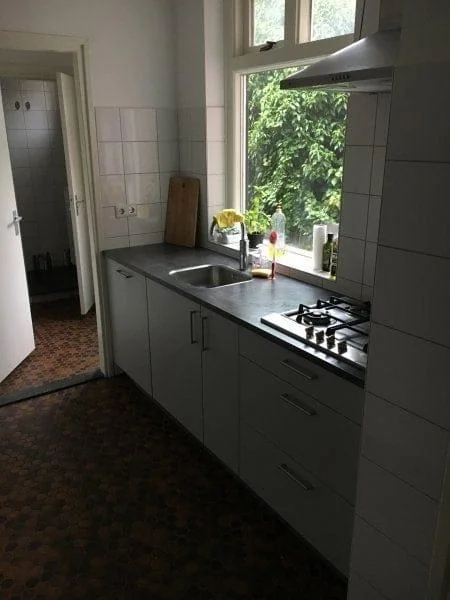 geblurde versie van de foto als achtergrond