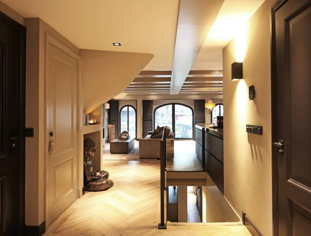 geblurde versie van de foto als achtergrond