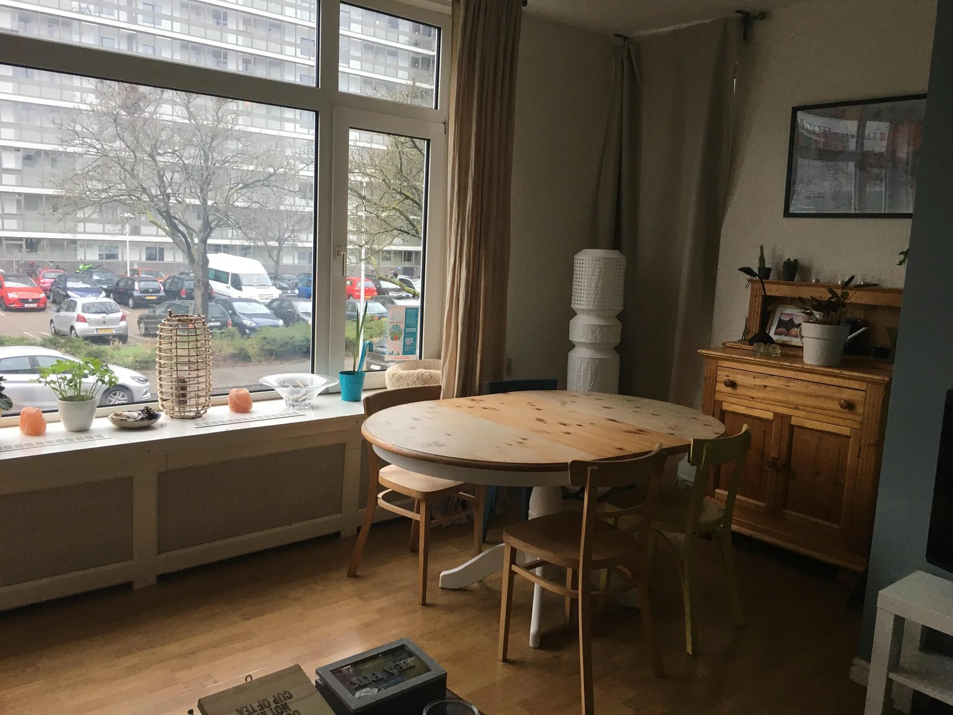 geblurde versie van de foto als achtergrond