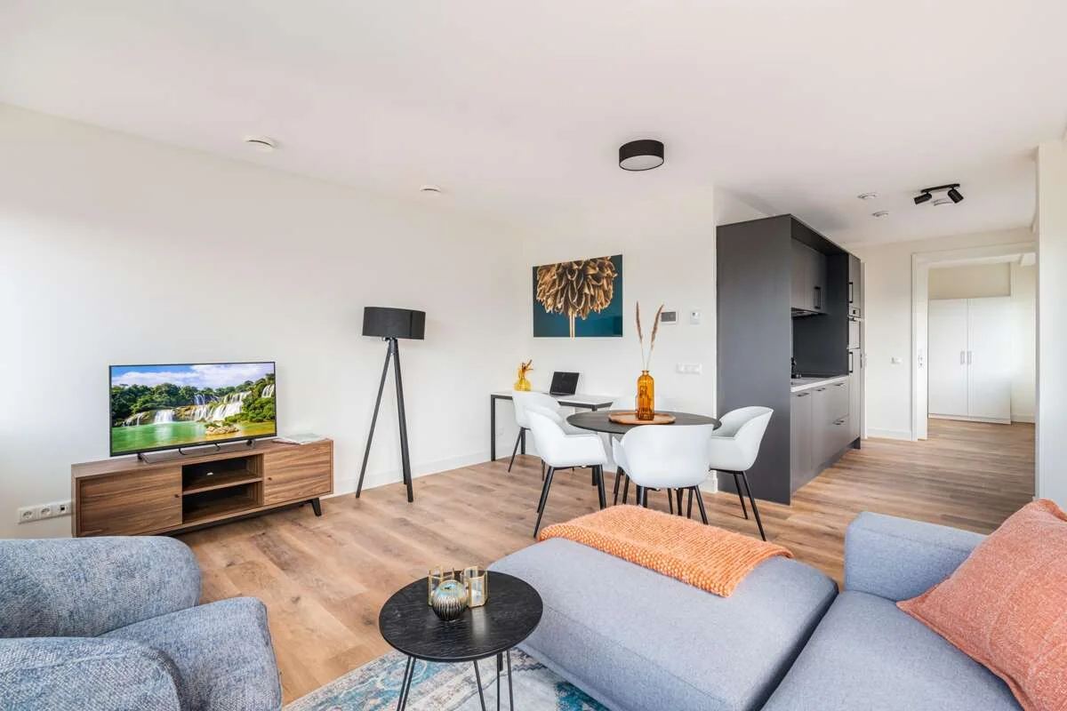 geblurde versie van de foto als achtergrond