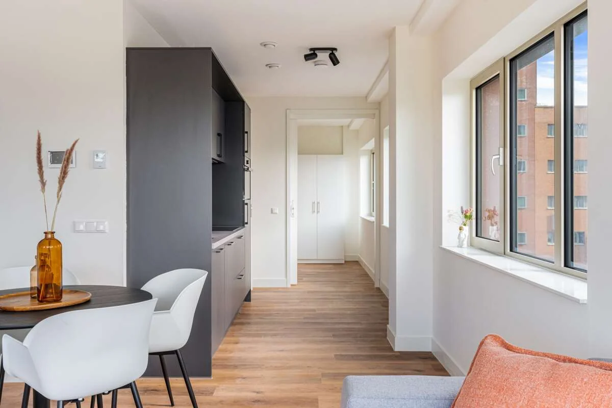 geblurde versie van de foto als achtergrond