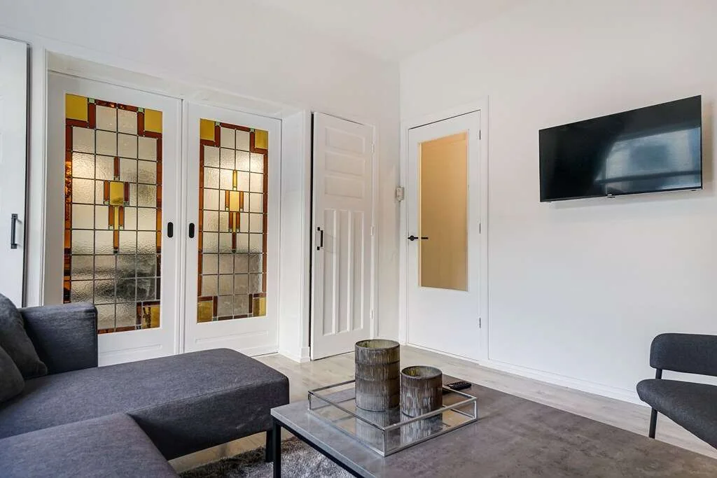 geblurde versie van de foto als achtergrond