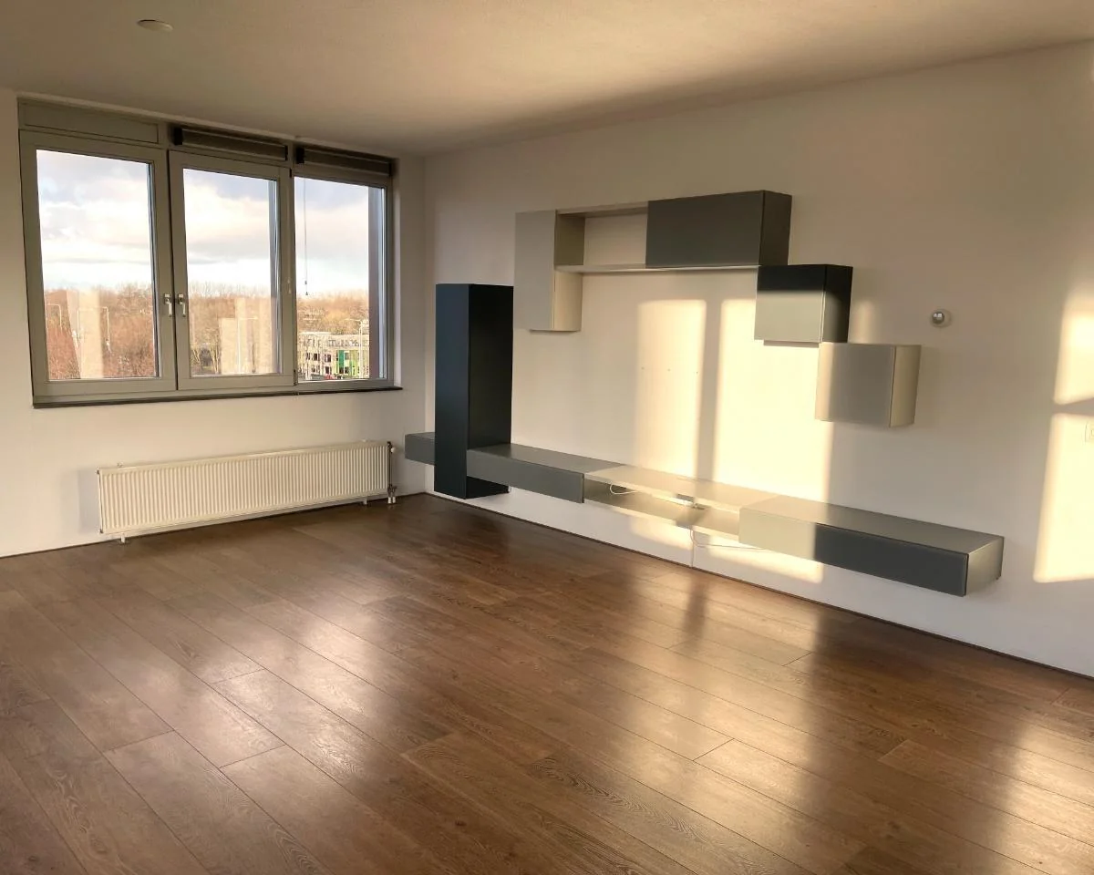 geblurde versie van de foto als achtergrond