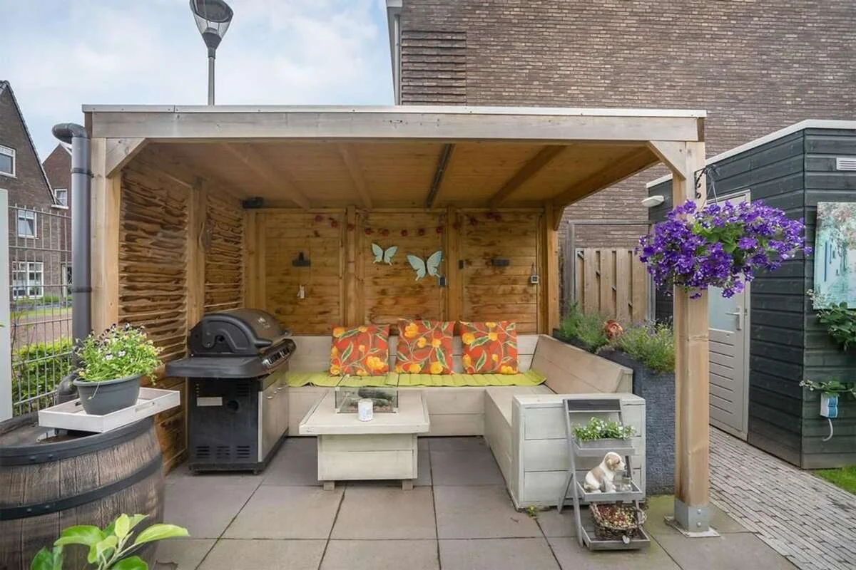 geblurde versie van de foto als achtergrond