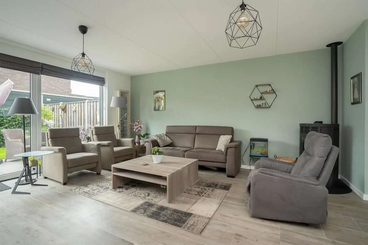 geblurde versie van de foto als achtergrond