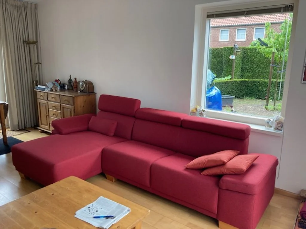 geblurde versie van de foto als achtergrond