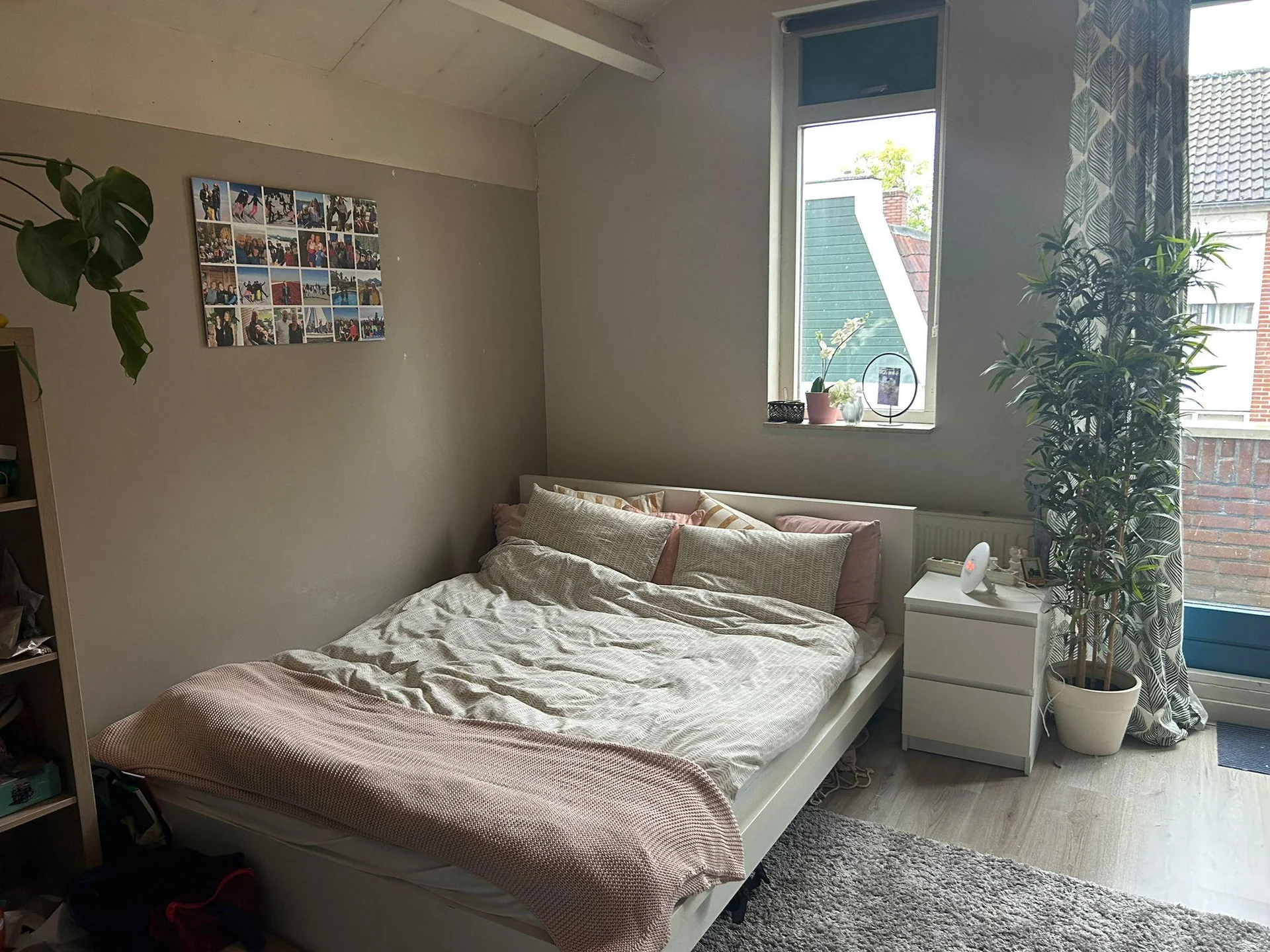 geblurde versie van de foto als achtergrond