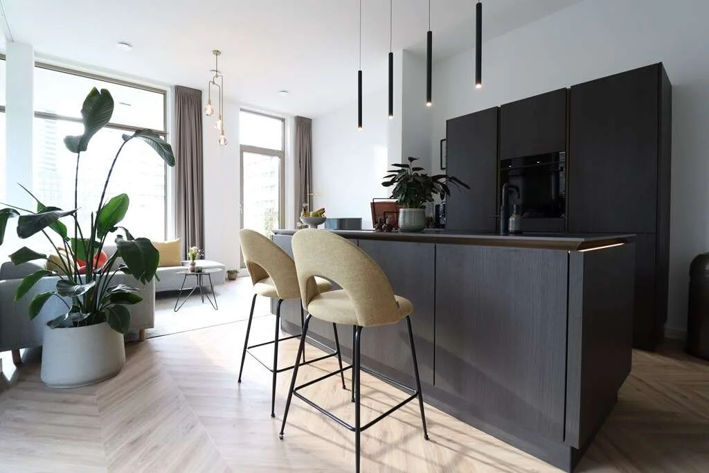 geblurde versie van de foto als achtergrond