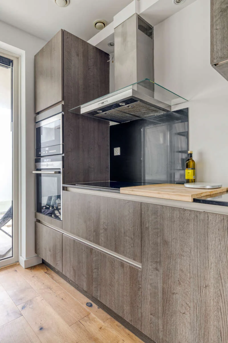 geblurde versie van de foto als achtergrond