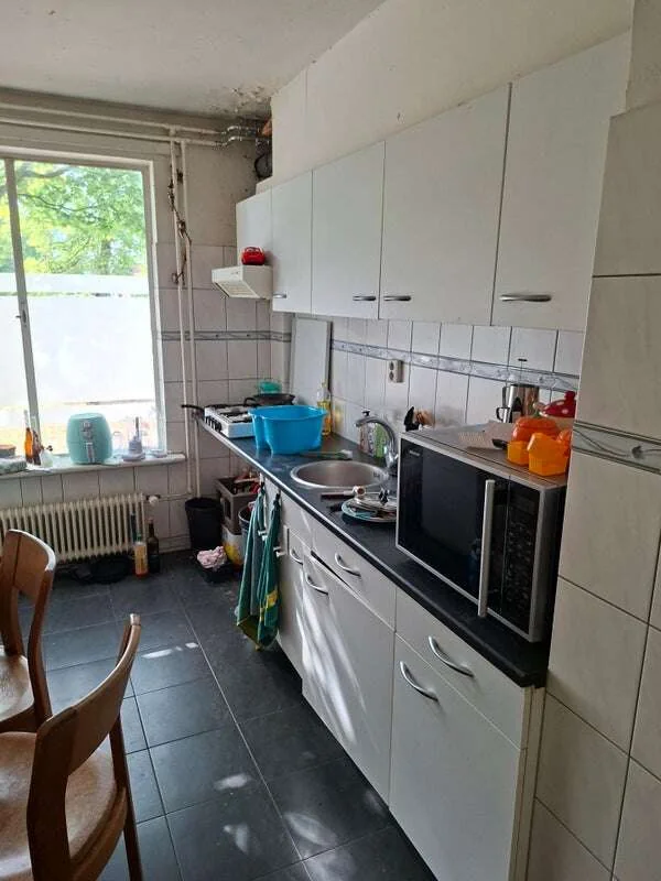 geblurde versie van de foto als achtergrond