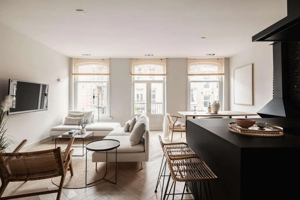 geblurde versie van de foto als achtergrond