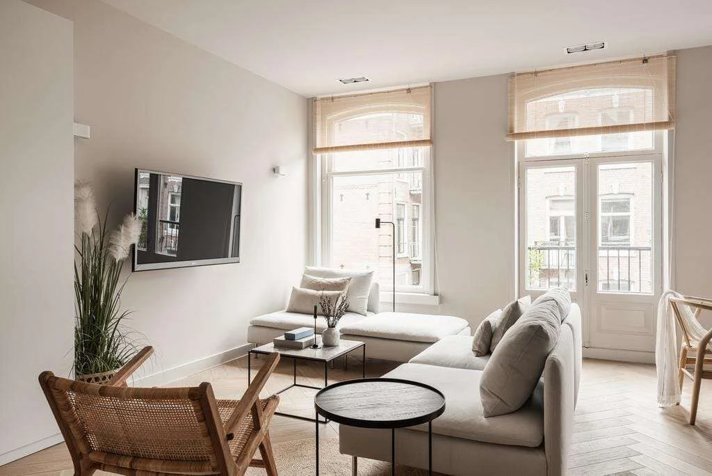 geblurde versie van de foto als achtergrond