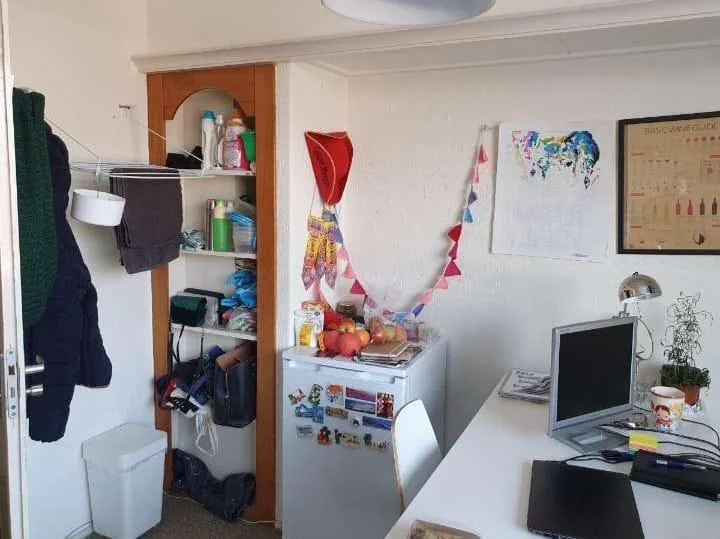 geblurde versie van de foto als achtergrond