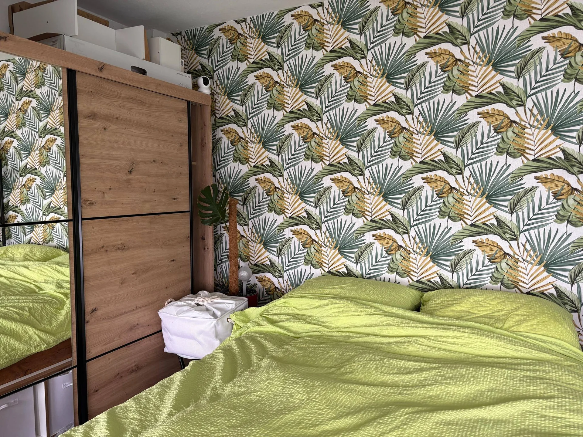 geblurde versie van de foto als achtergrond