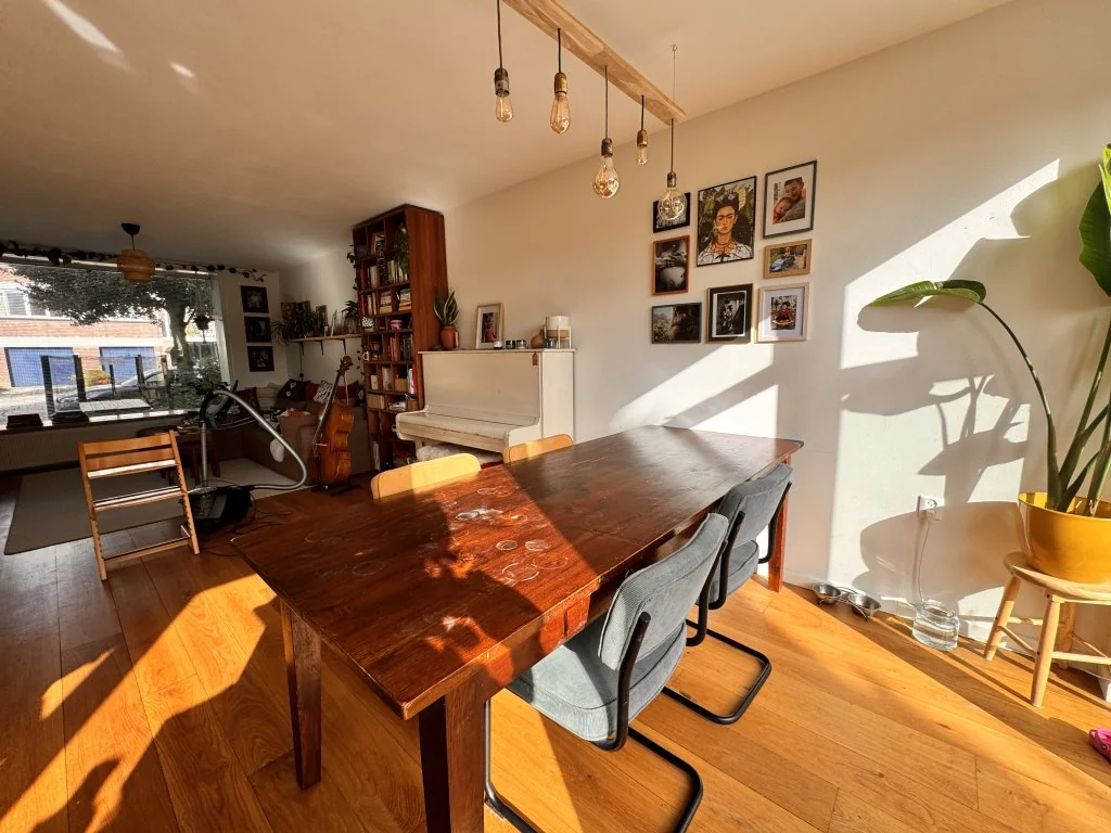 geblurde versie van de foto als achtergrond