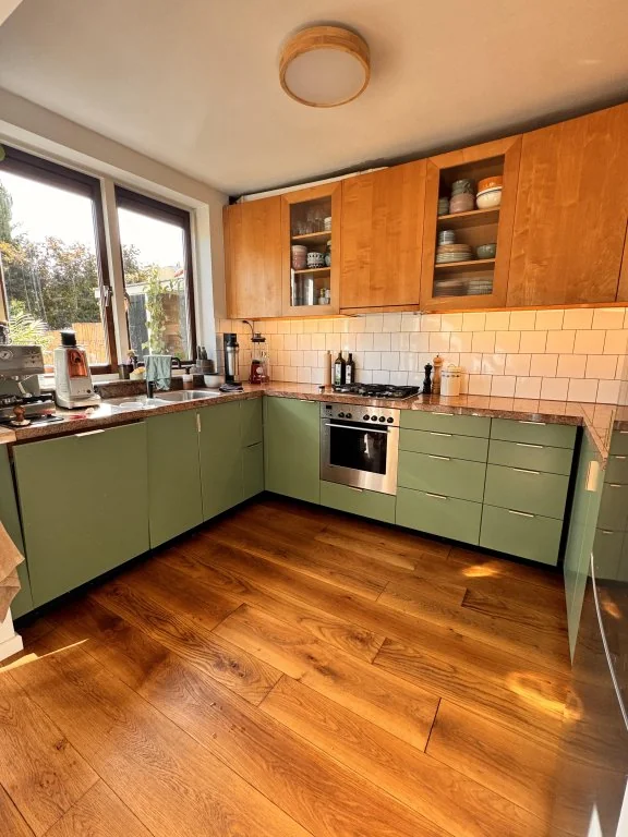 geblurde versie van de foto als achtergrond