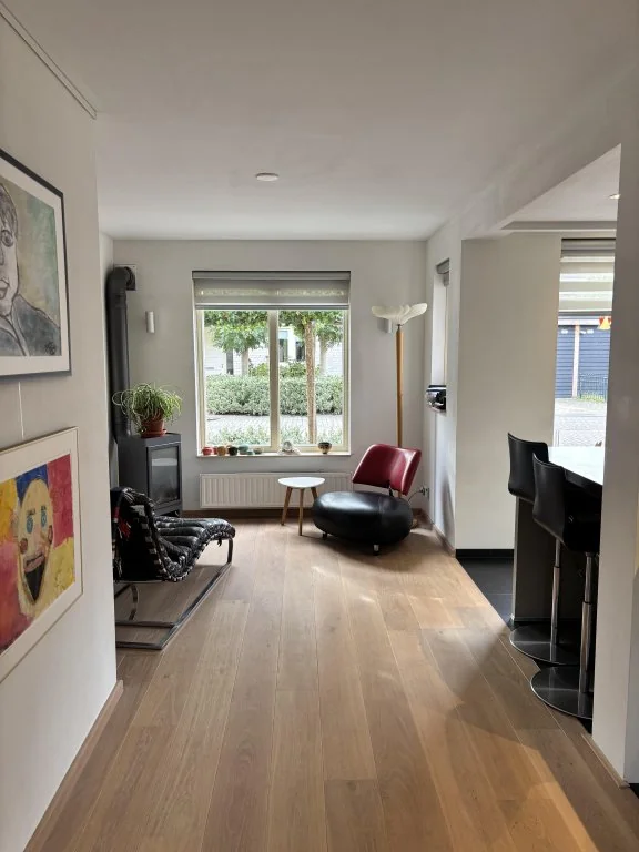 geblurde versie van de foto als achtergrond