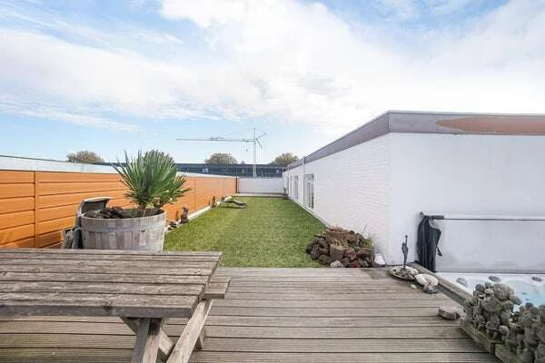 geblurde versie van de foto als achtergrond