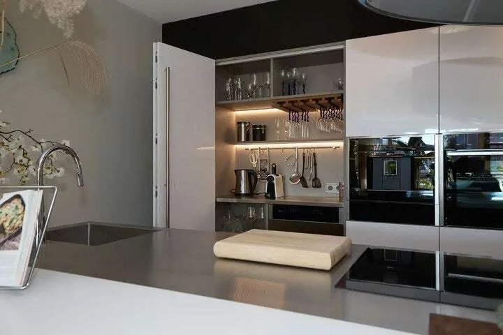 geblurde versie van de foto als achtergrond