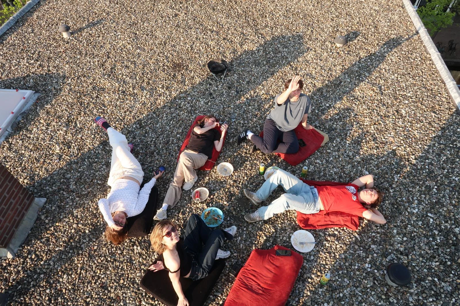 geblurde versie van de foto als achtergrond