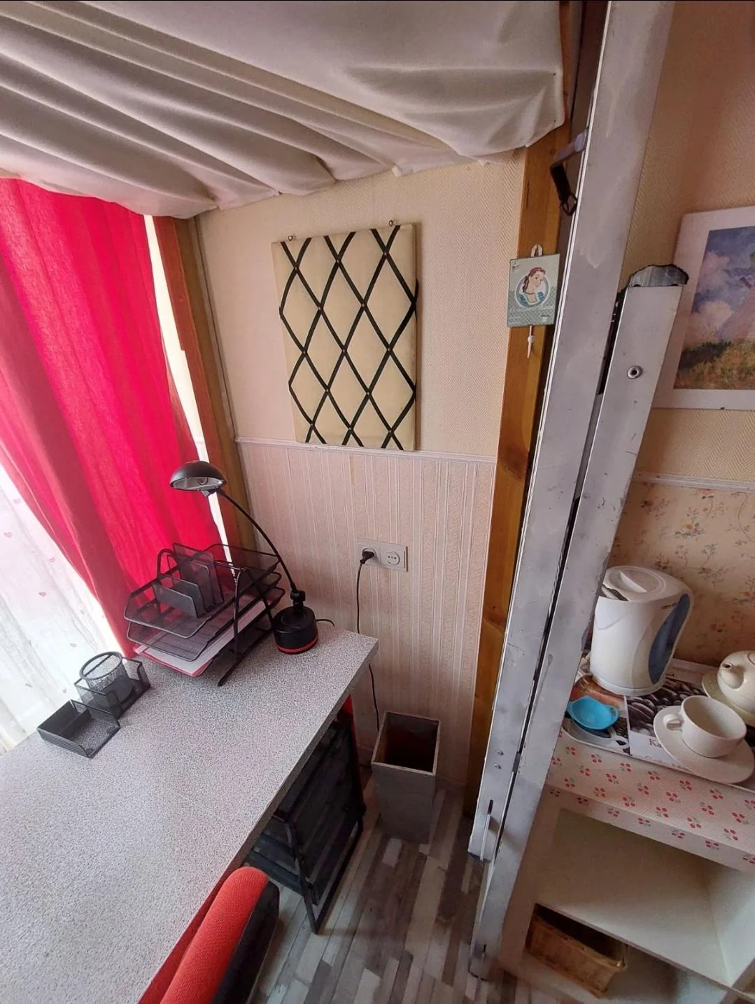 geblurde versie van de foto als achtergrond