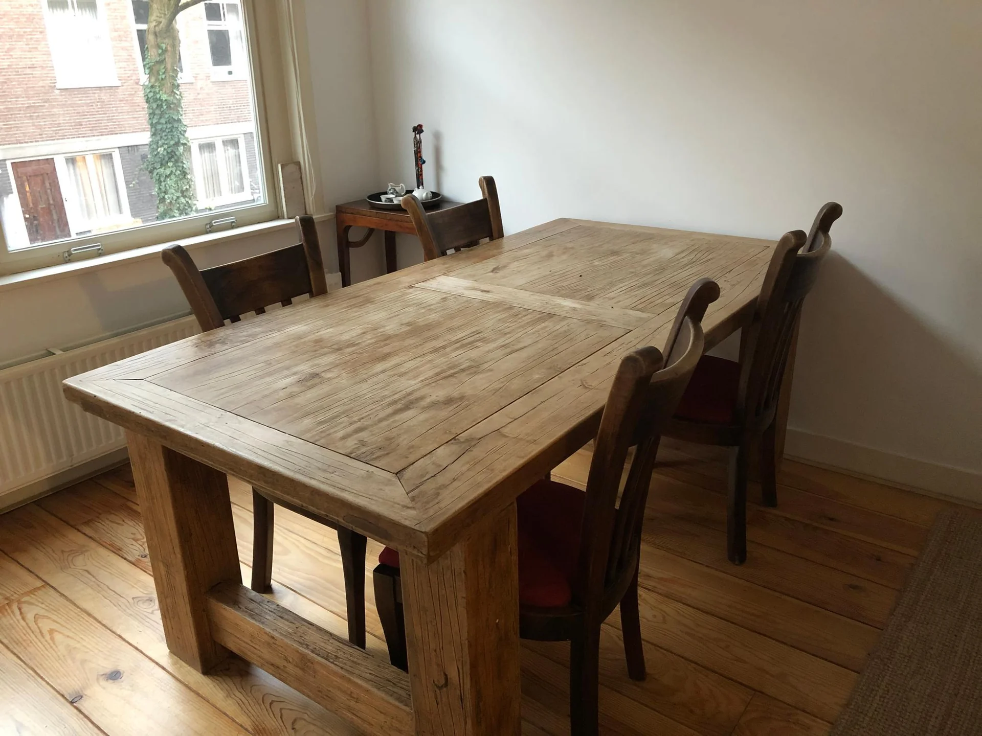 geblurde versie van de foto als achtergrond