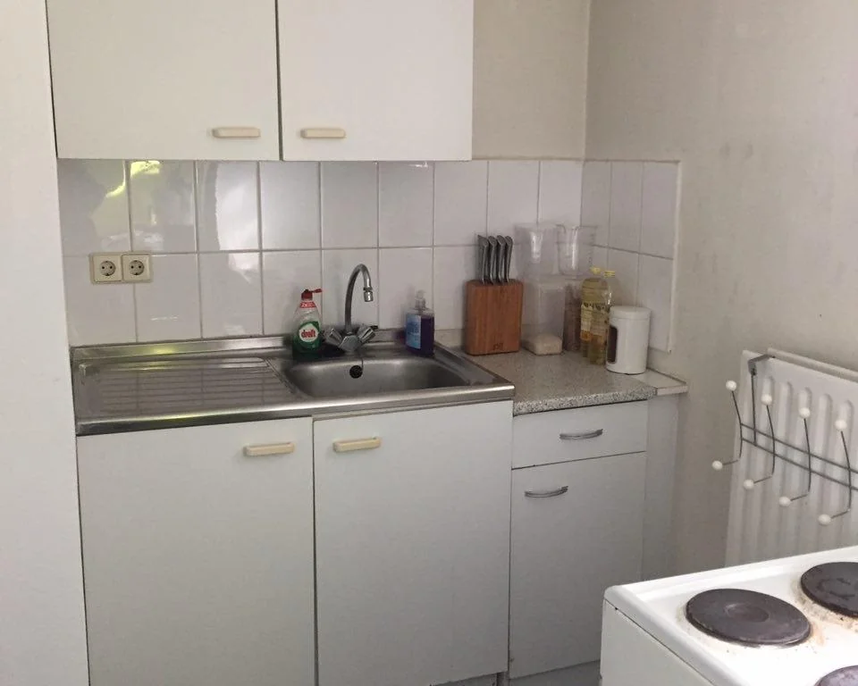 geblurde versie van de foto als achtergrond