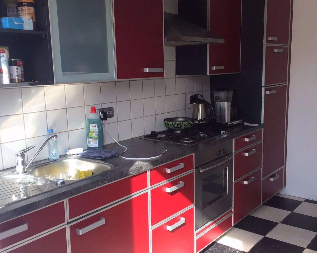 geblurde versie van de foto als achtergrond