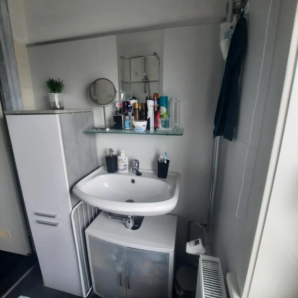 geblurde versie van de foto als achtergrond