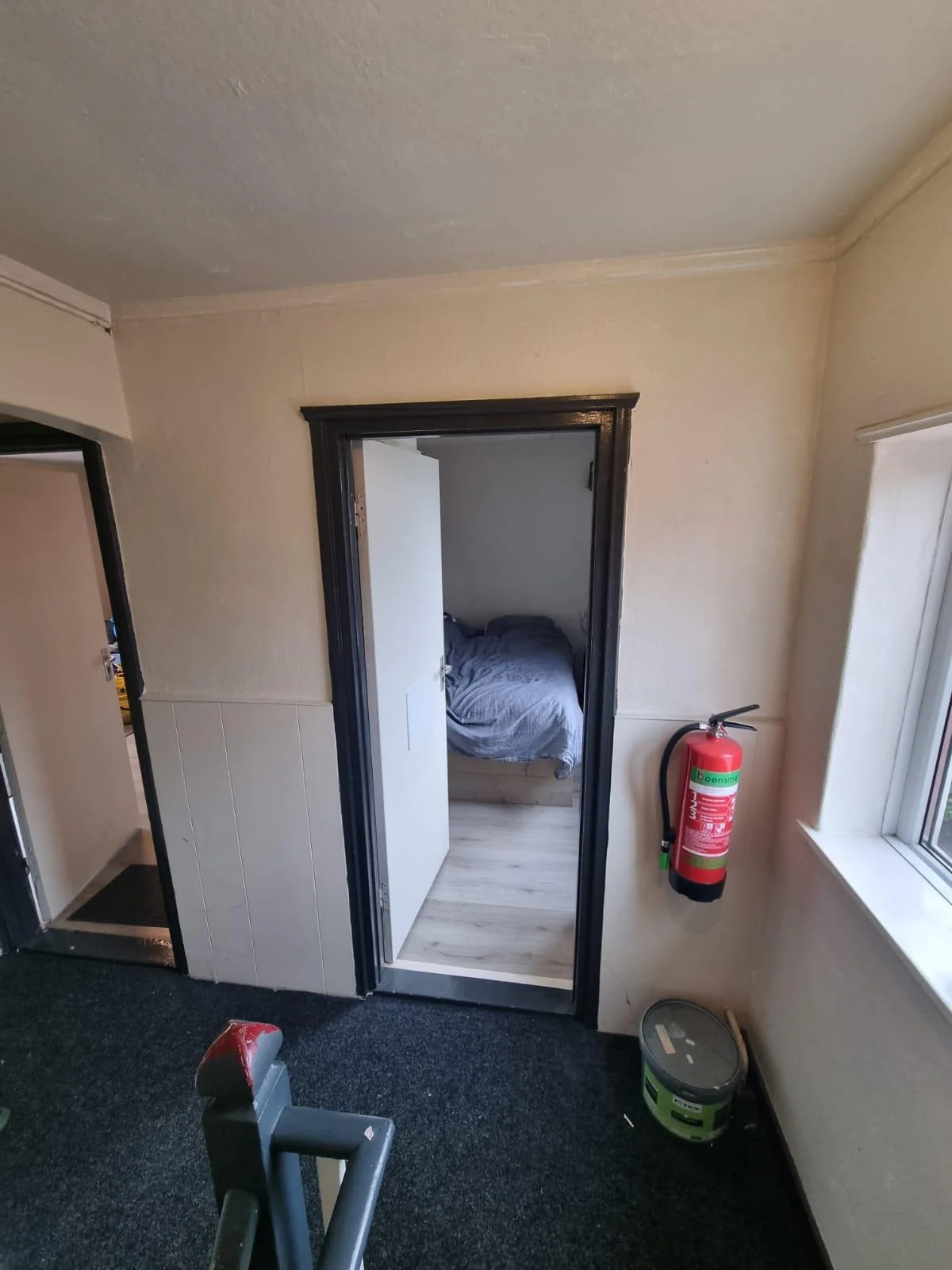 geblurde versie van de foto als achtergrond