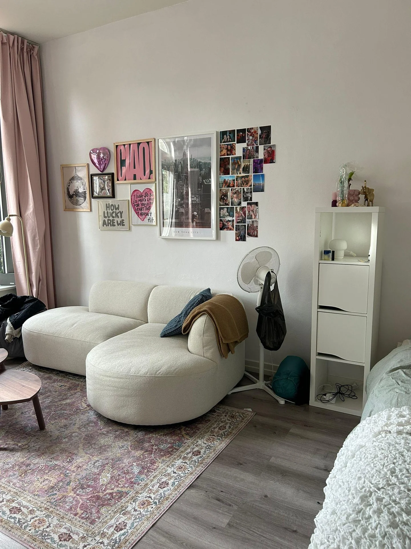 geblurde versie van de foto als achtergrond