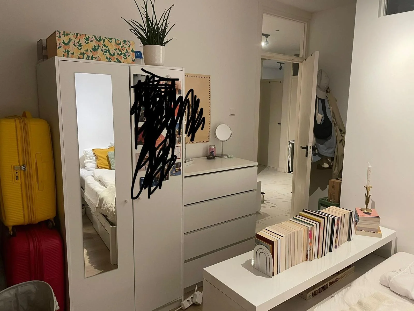 geblurde versie van de foto als achtergrond