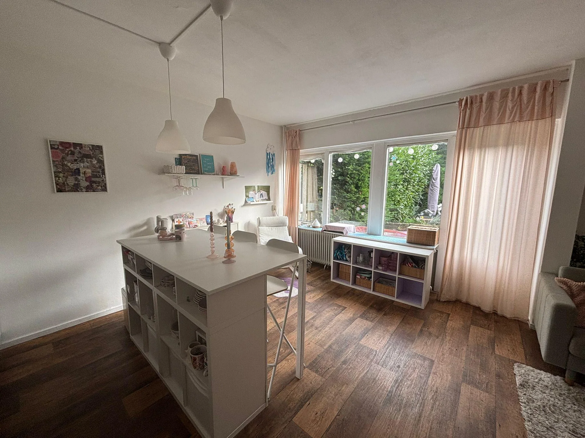 geblurde versie van de foto als achtergrond