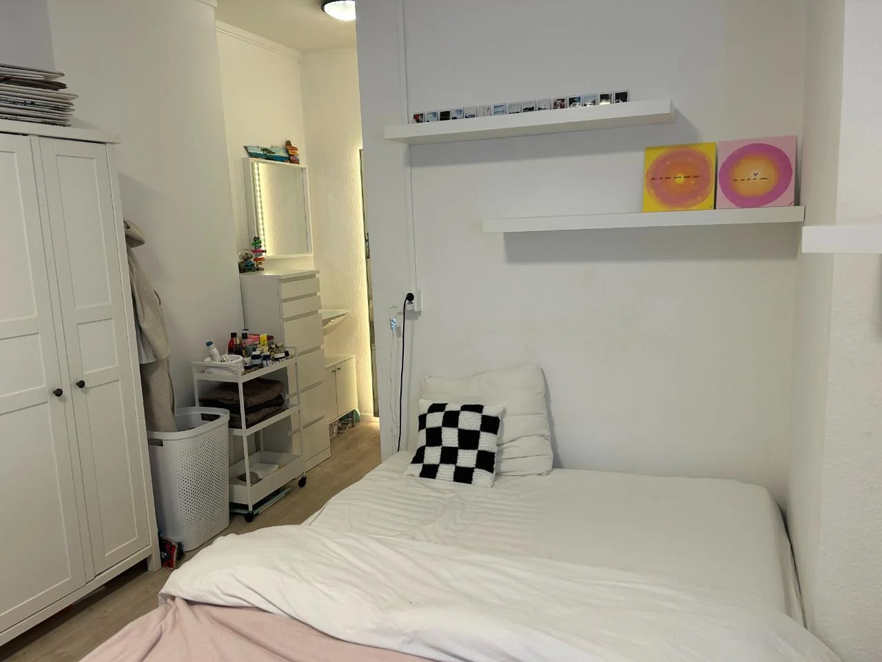 geblurde versie van de foto als achtergrond