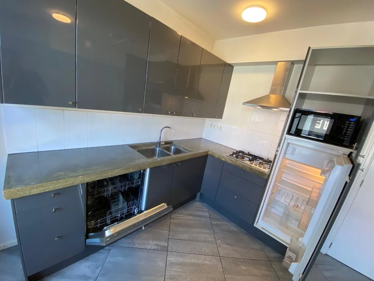 geblurde versie van de foto als achtergrond