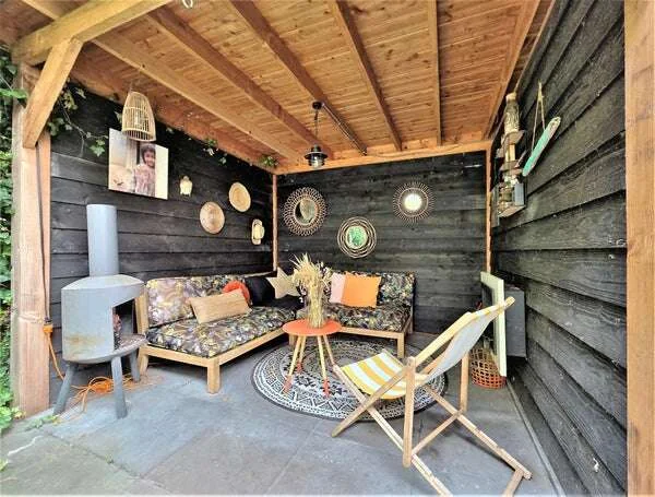 geblurde versie van de foto als achtergrond