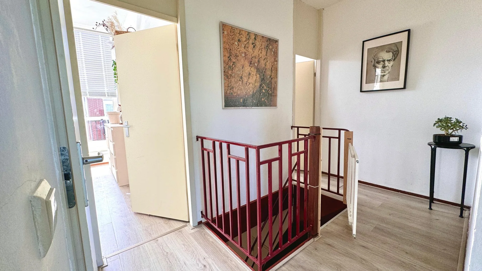 geblurde versie van de foto als achtergrond