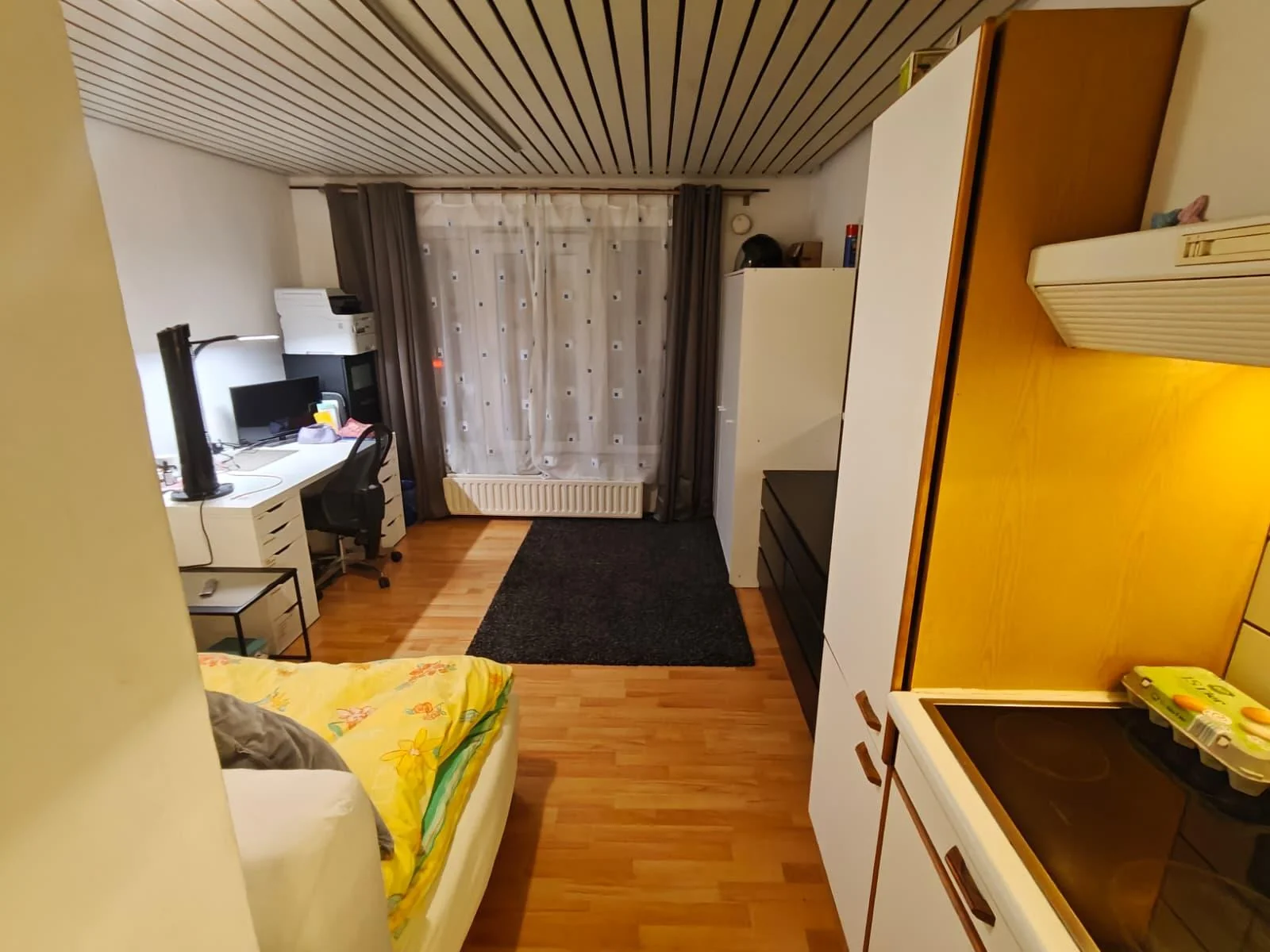 geblurde versie van de foto als achtergrond