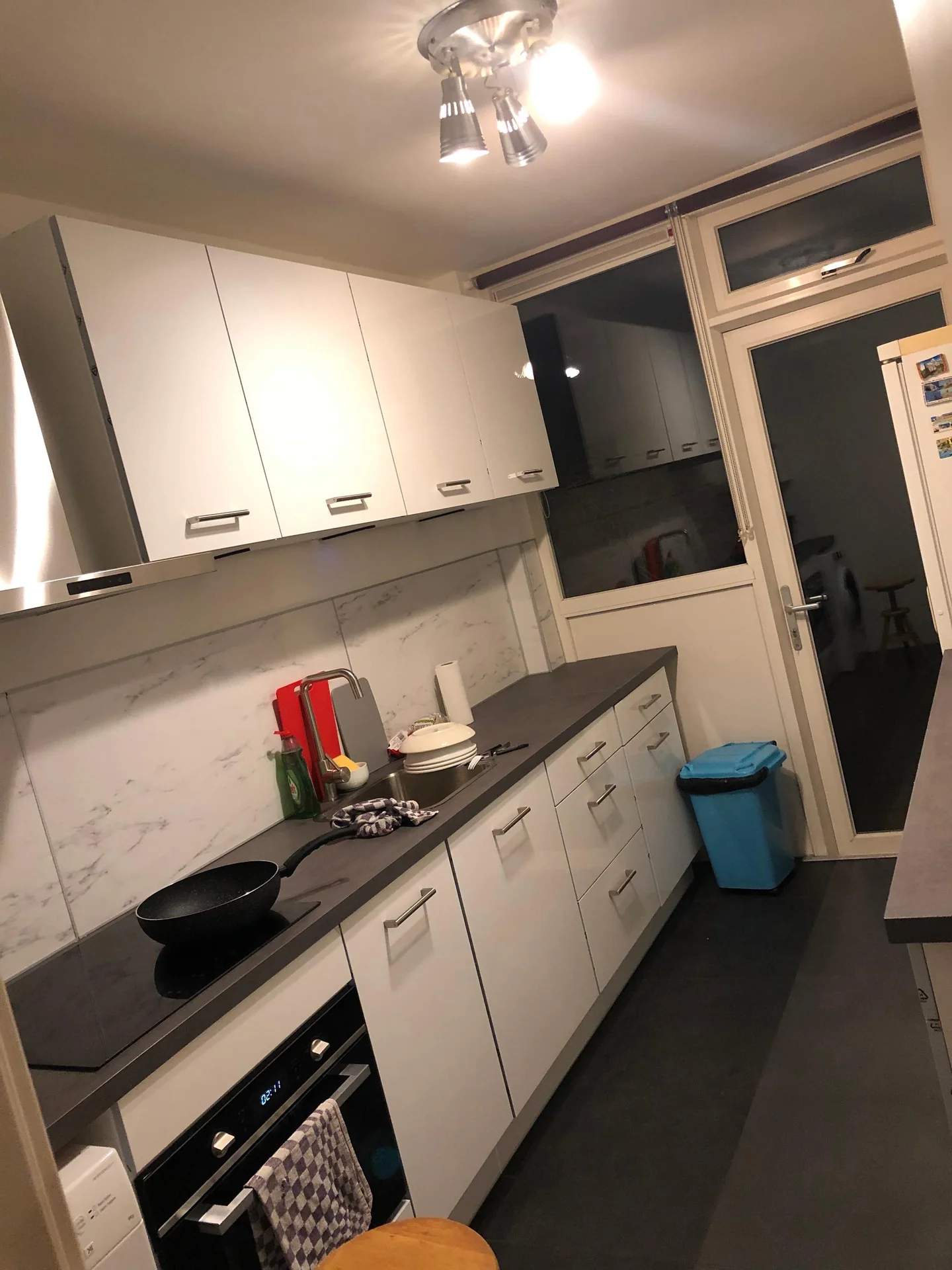 geblurde versie van de foto als achtergrond