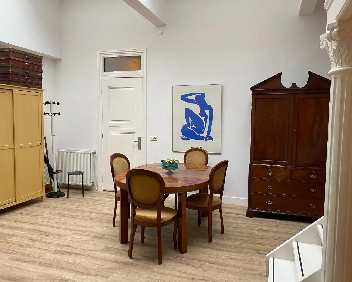 geblurde versie van de foto als achtergrond