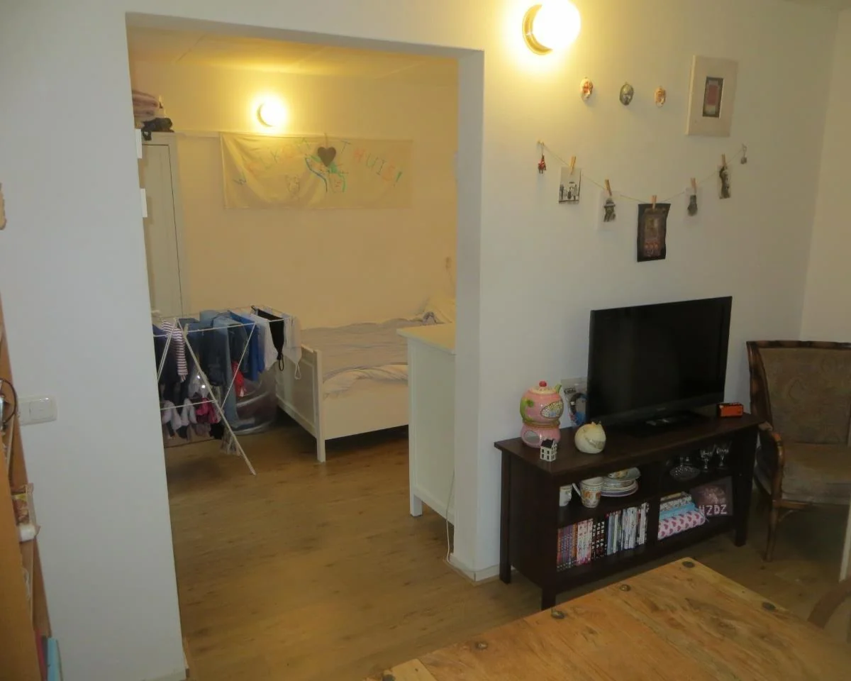 geblurde versie van de foto als achtergrond