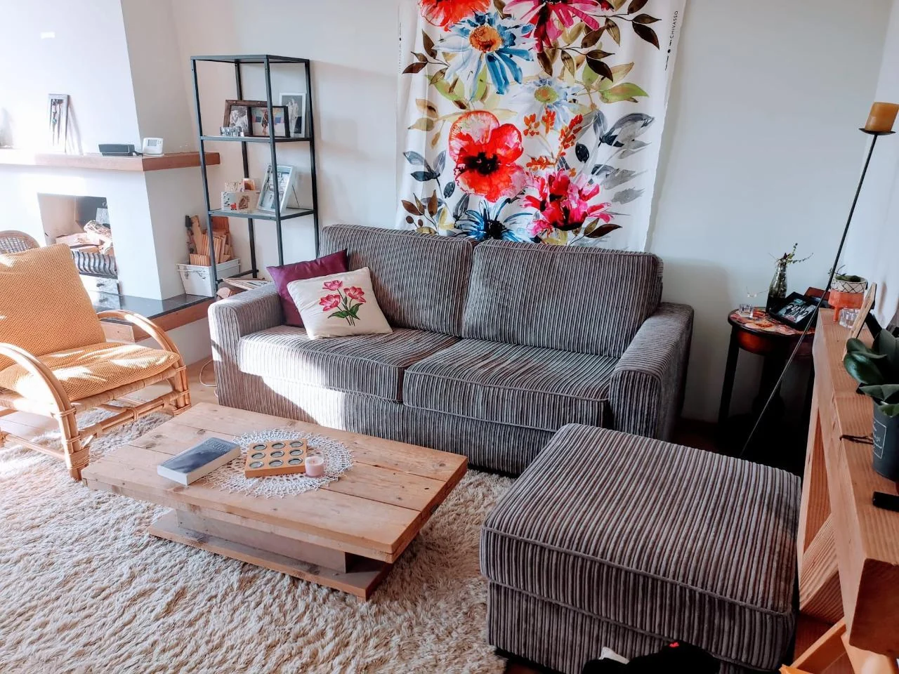 geblurde versie van de foto als achtergrond