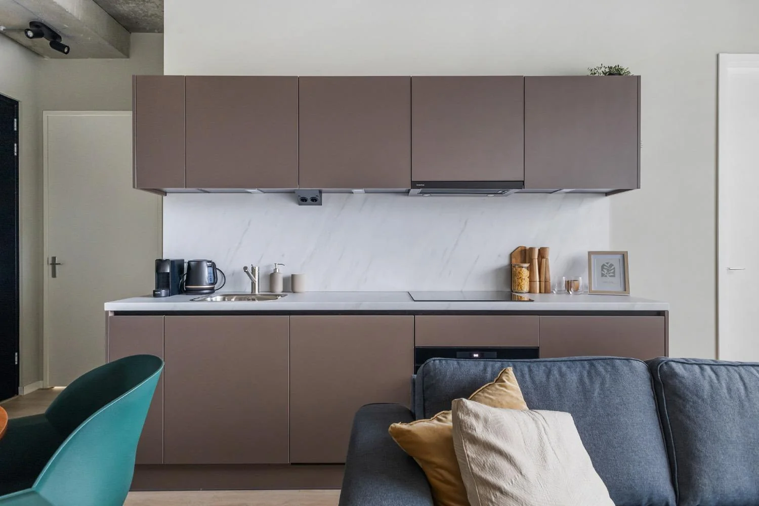 geblurde versie van de foto als achtergrond