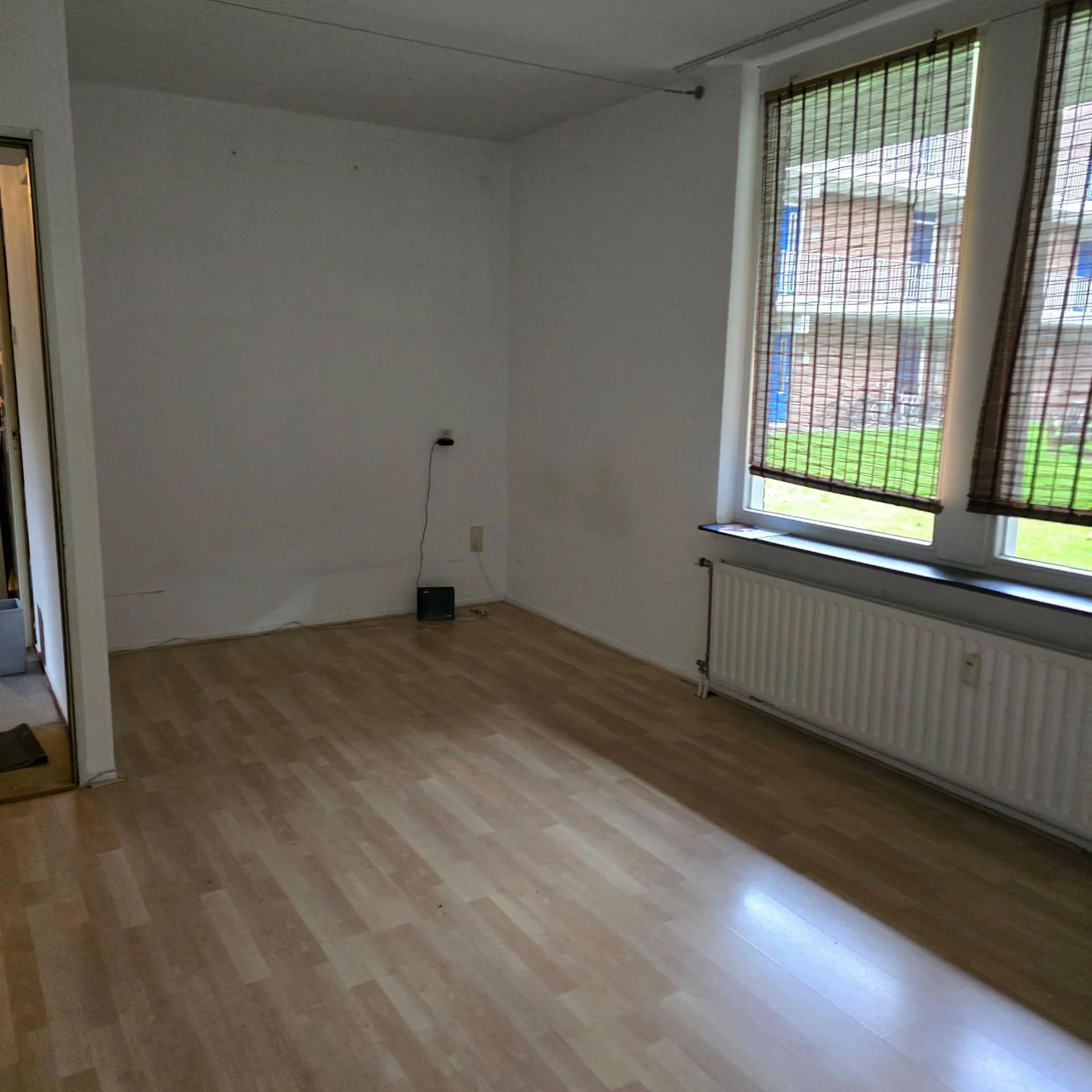 geblurde versie van de foto als achtergrond