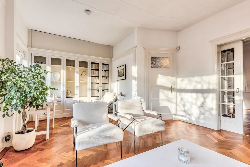 geblurde versie van de foto als achtergrond