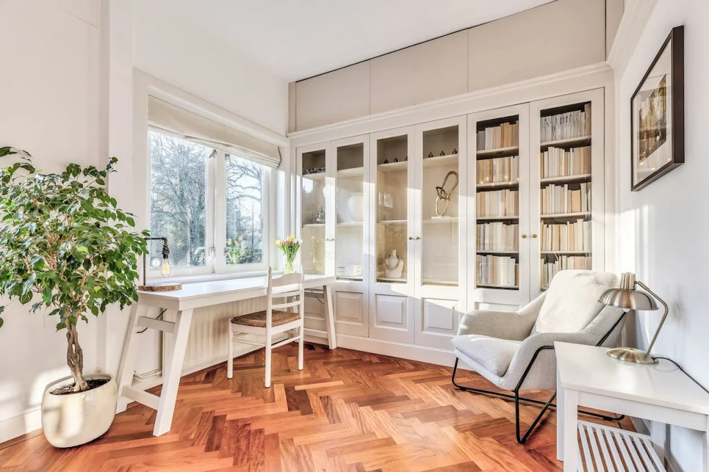 geblurde versie van de foto als achtergrond