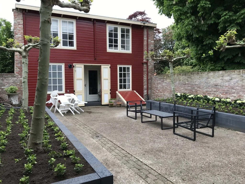 geblurde versie van de foto als achtergrond